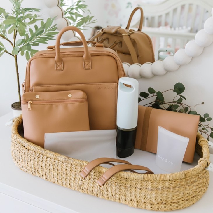 Quick, Easy, (and Realistic) Self Care Tips for Busy Moms.
