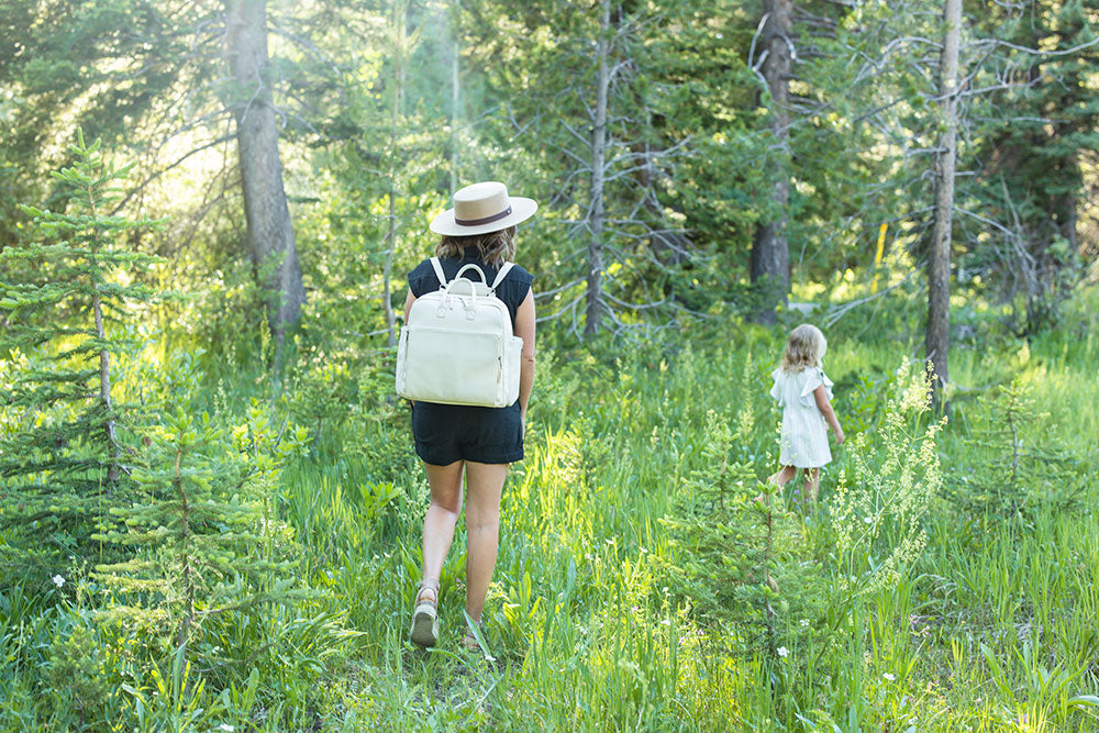 How to Use Your Ayla Bag and Vacuum This Summer