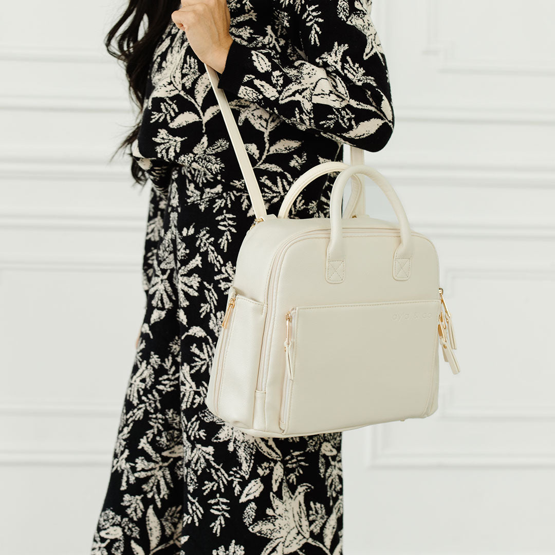 #color_ivory